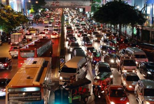 Những thành phố 'hễ đi là tắc'