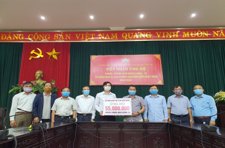 Hội DNNVV các huyện, thị xã, thành phố chung tay phòng, chống dịch và ảnh hưởng hạn hán xâm nhập mặn