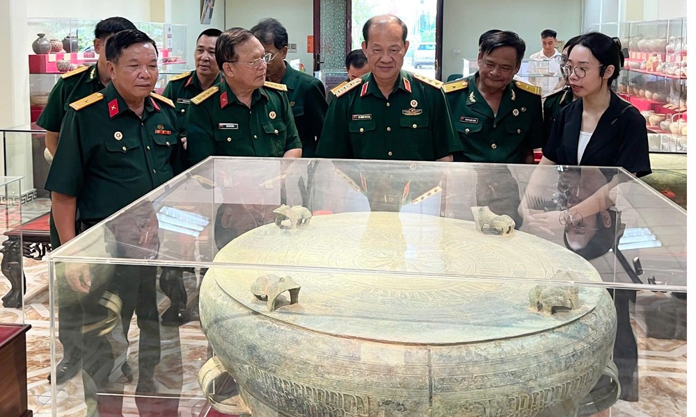 Công nhận Bảo tàng Hoàng gia Nam Hồng là điểm du lịch cấp tỉnh