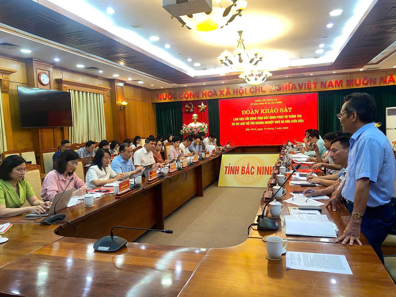 Đoàn công tác của Ủy ban Kinh tế và Tài chính của Quốc hội đến thăm và làm việc tại tỉnh Bắc Ninh