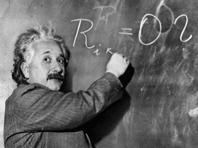 25/11/1915 - Công trình nghiên cứu về Thuyết tương đối rộng của Albert Einstein được công bố